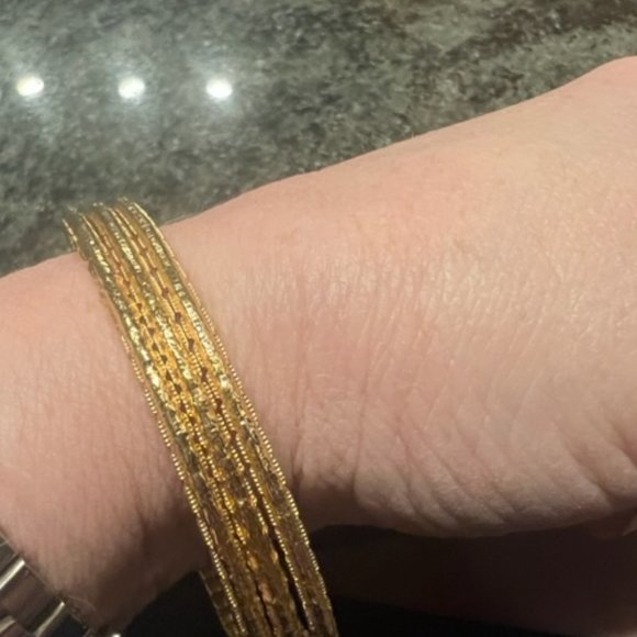 Set of 3 Gold Filled Stsckable Bangle Bracelets - Picture 4 of 4